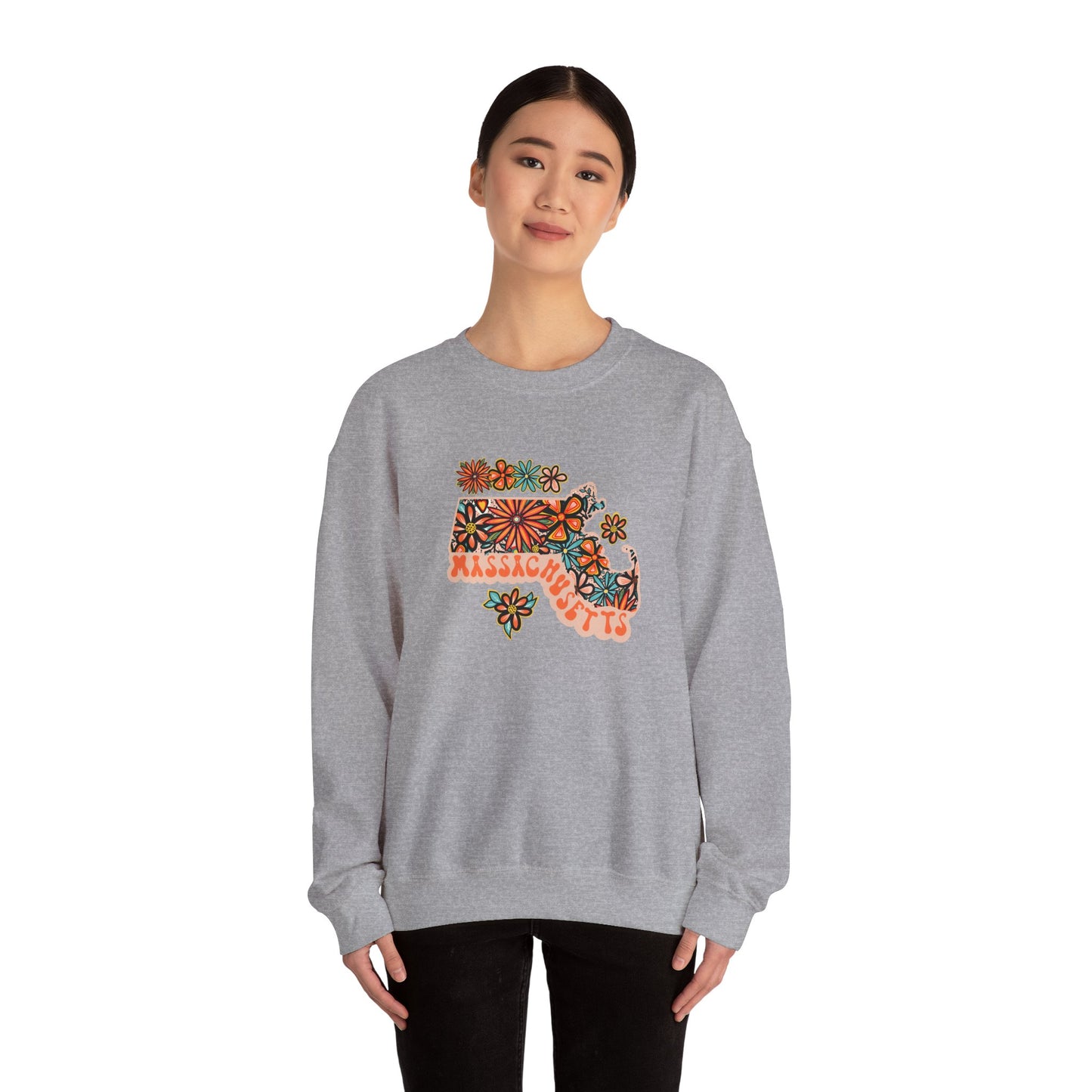 Retro 70s Flowers Massachusetts State Design — Heavy Blend™ Crewneck Sweatshirt