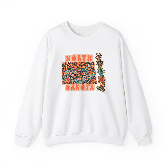 Retro 70s Flowers North Dakota State Design — Heavy Blend™ Crewneck Sweatshirt