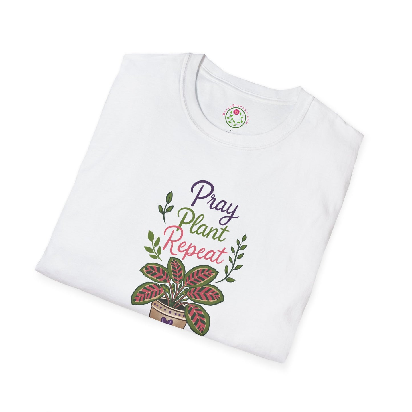 Prayer Plant Tee — “Pray Plant Repeat” Graphic T‑Shirt for Plant Lovers