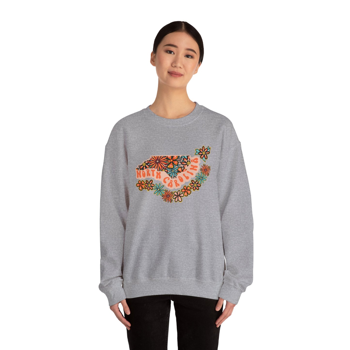 Retro 70s Flowers North Carolina State Design — Heavy Blend™ Crewneck Sweatshirt