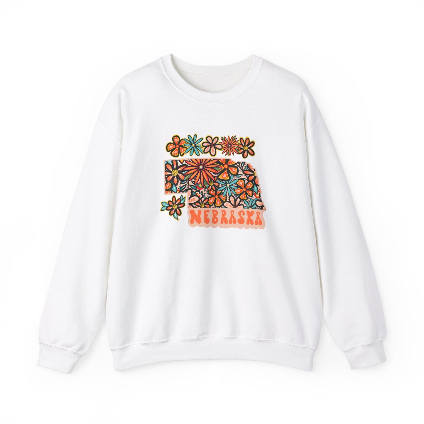 Retro 70s Flowers Nebraska State Design — Heavy Blend™ Crewneck Sweatshirt