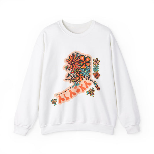 Retro 70s Flowers Alaska State Design — Heavy Blend™ Crewneck Sweatshirt